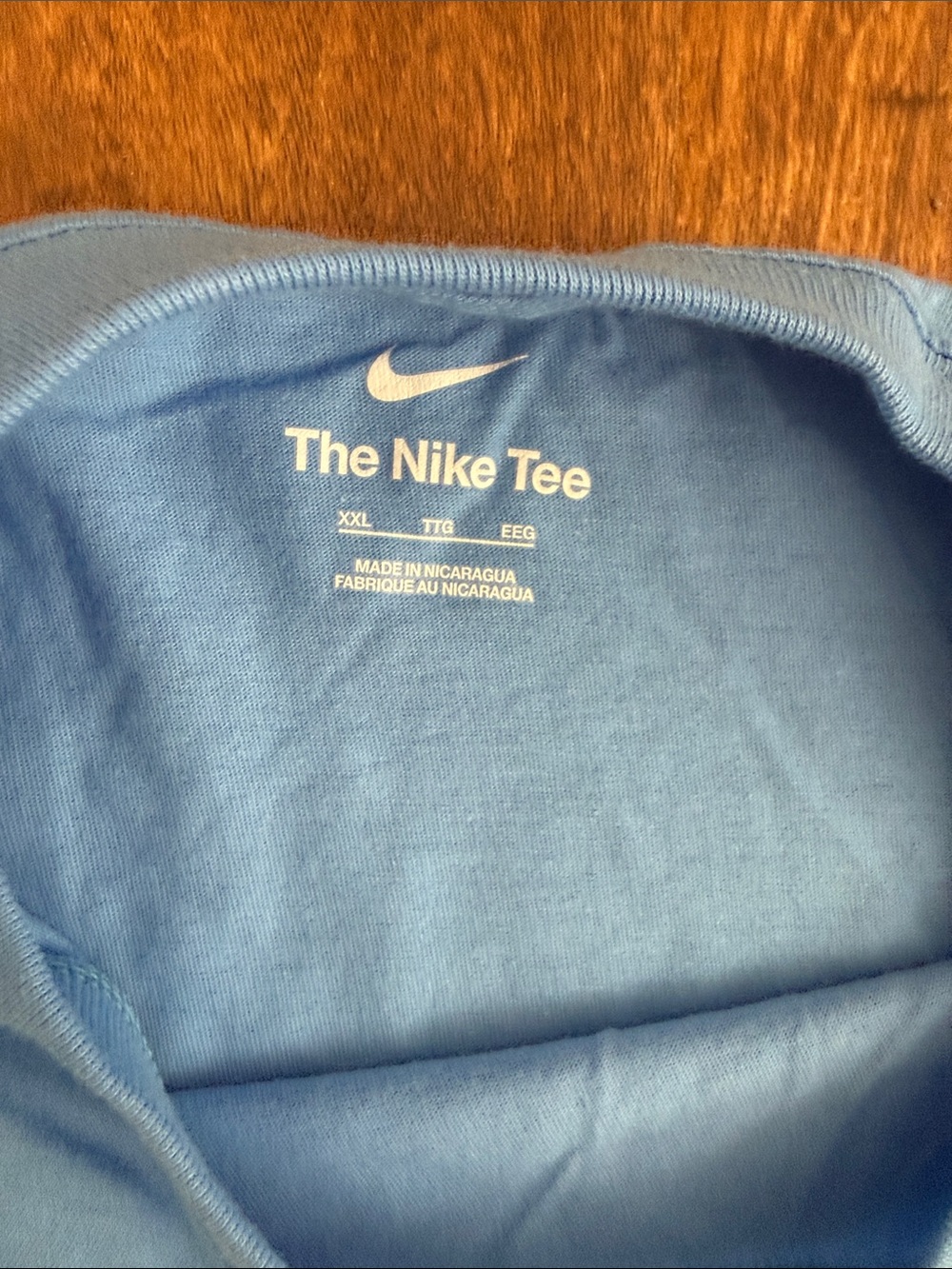 Nike Air Light Blue Crewneck T-Shirt with White Swoosh Size XXL - Picture 9 of 11